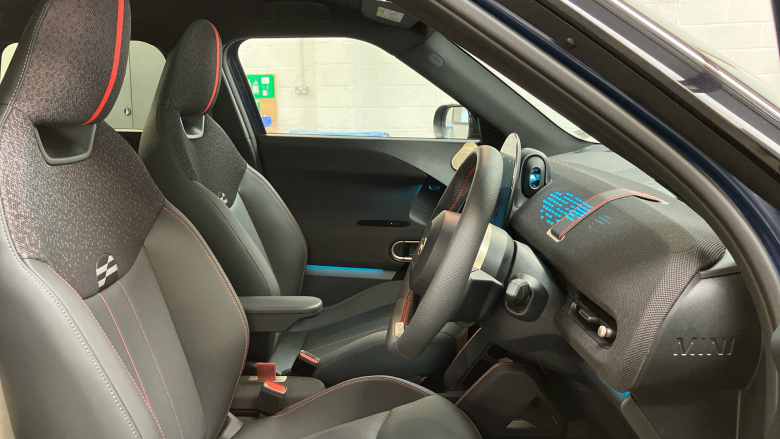 MINI Aceman 190kW John Cooper Works [Level 2] 54kWh 5dr Auto Electric Hatchback